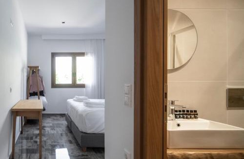 Kokinos Pirgos Villa | Avli Guest House