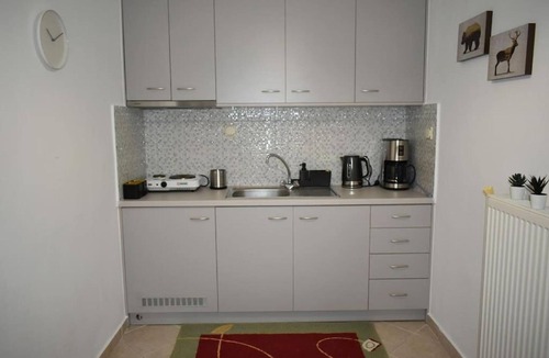 Trikala House | Avli Guesthouse