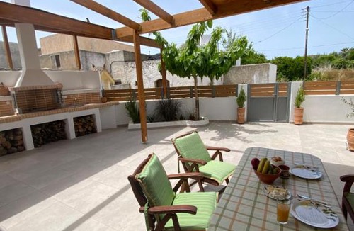 Vori House | Avli House Vori
