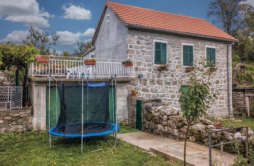 Krusevice House | Awesome home in Herceg Novi with WiFi
