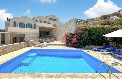 Apokoronas House | Awesome home in Plaka