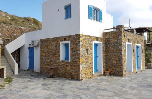 Kithnos Apartment | Awesome traditional maisonette house-Kythnos