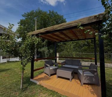 Radanovici Apartment | AZA holiday