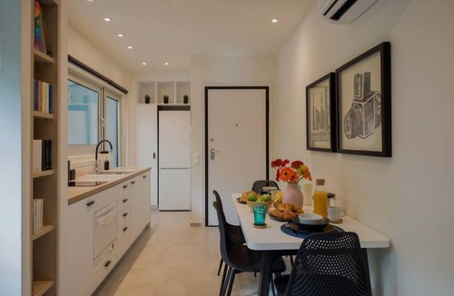 Monastiraki Apartment | Azur - Cozy Downtown Athens 1-Bdr Apartment