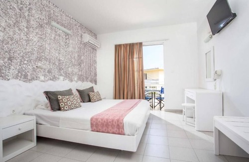 Faliraki Hotel | AZURE HAVEN