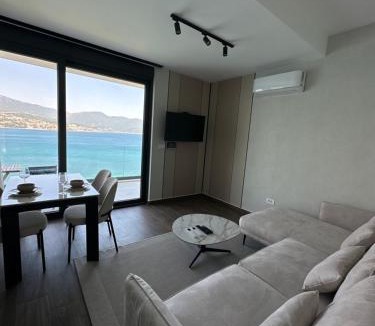 Igalo Apartment | Azurno Pristaniste 1