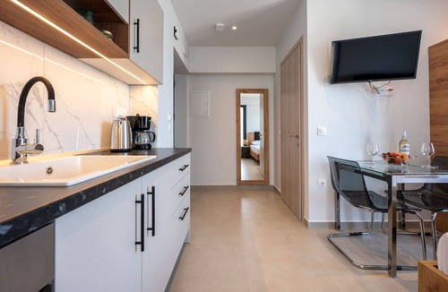 Nea Propontida Apartment | Azzurro e Verde Double Room 2
