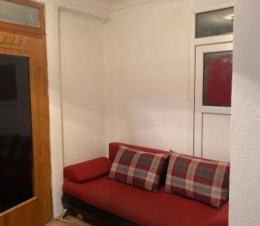 Pejë Apartment | B Apartment