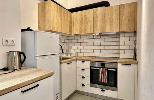 Petralona House | B&B 4 Bedrooms apartments