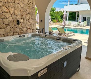 Gjerana Bed & Breakfast | B&B Lovac Pool & Spa