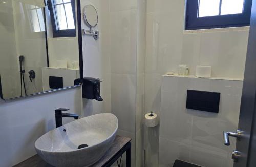 Dobra Voda Hotel | Baba's Hotel & Spa