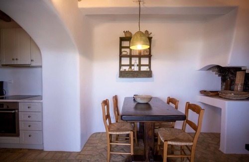 Mykonos Town Villa | Baroness in Mykonos with 5 bedrooms and 4.5 bathrooms