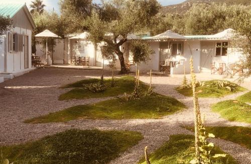 Diasella Apartment | Barreira Beachfront Rooms 7