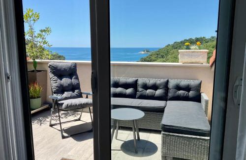 Lucice Apartment | Bay View Apartments