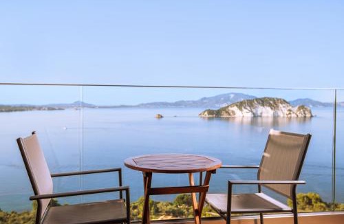 Marathias Apartment | Bay View Suites & Apartments