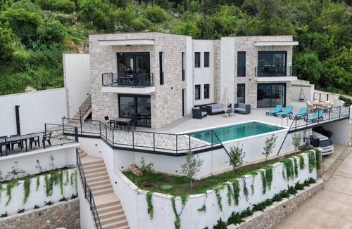 Igalo Apartment | Bay View Village - Villa Eléanore 2