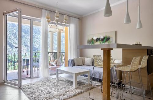 Orahovac Apartment | Bayview Apartmani with POOL