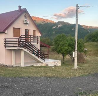 Pluzine Apartment | BB Piva Village Home