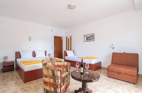 Bijela House | Beach Hotel Max Room 6, Herceg Novi, Montenegro