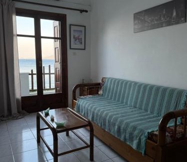 Avlakia Apartment | Beach House Antonis Avlakia