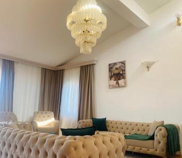Gjerana Apartment | Beach House Bliss