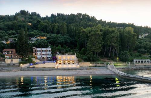 Dafnata Villa | Beachfront Achillion Bay Villa in Corfu