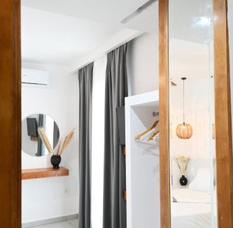 Kanala Apartment | Beachfront cycladic suite Irene Apartments boutique hotel