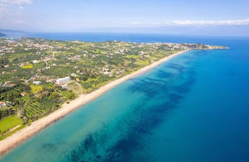 Pylos-Nestoras Apartment | Beachfront Nest Memi Koroni-Seaheaven House A1