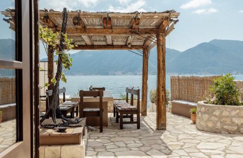 Orahovac Villa | Beachfront Orahovac