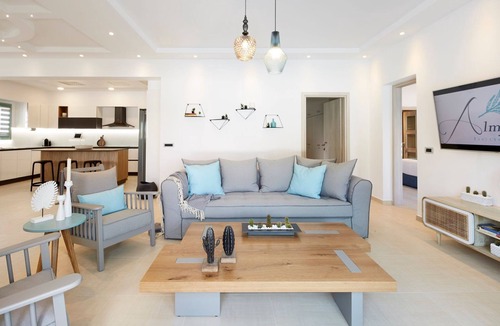 Monolithos Villa | Beachfront Santorini Villa | Villa Almyriki | 3 Bedroom | Private Pool