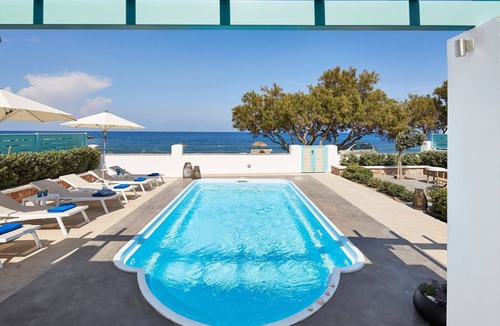 Monolithos Villa | Beachfront Santorini Villa | Villa Almyriki | 3 Bedroom | Private Pool