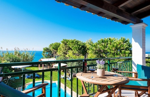 Agios Matthaios Villa | Beachfront Villa Rania