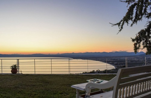 Diasella Villa | Beachside Bliss - Luxury Sanctuary & Private Pool