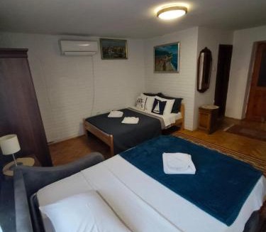 Old Town House | Beatrix Suites