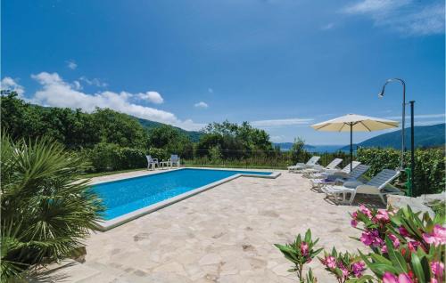 Mojdez House | Beautiful Home In Igalo