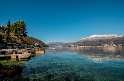 Njivice House | Beautiful shoreline holiday home with private mooring, Njivice, Montenegro