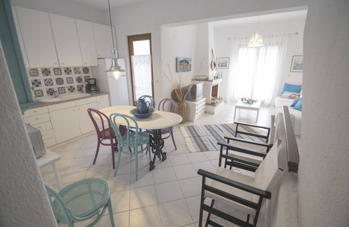 Siviri House | Beautiful Summer House Few Metres From The Sea