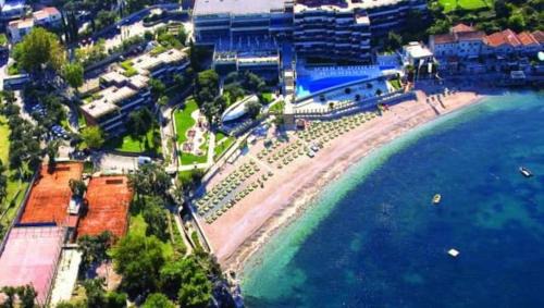 Przno Apartment | Beauty apartment in Blue star complex Pržno Montenegro