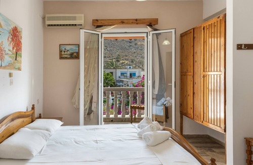 Kalymnos Apartment | Bed and Breakfast 'Room No 12' with Sea View, Wi-Fi and Air Conditioning