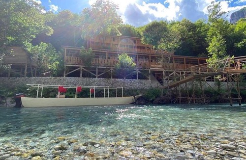 Shkoder County House | Bee Eco Guest House