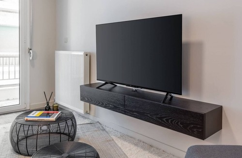 Kypseli Apartment | Beehive Ground in Athens