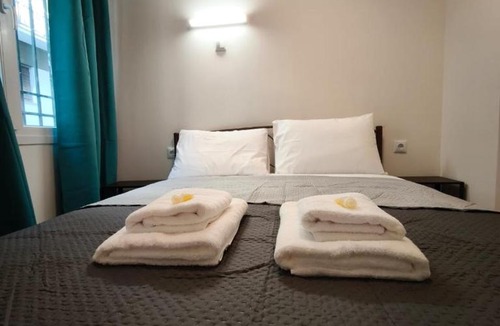 Kypseli Apartment | Beehive Mini Rooms