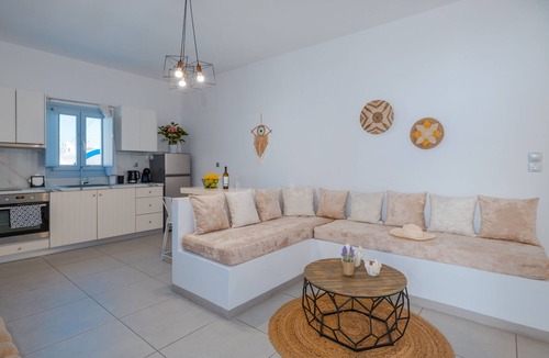 Karterados Hotel | Begi Luxury Villas
