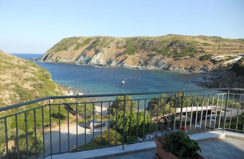 Agii Apostoli House | Bel Mare