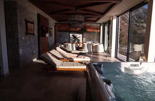 Donji Morinj Apartment | Bellezza Resort & SPA