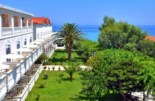 Drosia Hotel | Belussi Beach Hotel & Suites