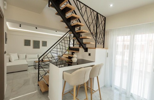 Korinthos Apartment | BEQUEST Corinthian Luxury suites