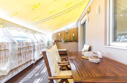 Athens Apartment | Best Family House,Acropolis view,5 min from metro