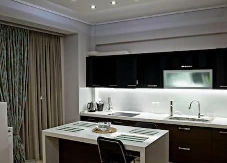 Athens Apartment | Best Family House,Acropolis view,5 min from metro