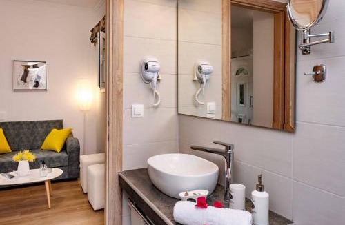 Termenades House | BeZolot resort.